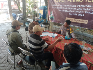 Bhabinkamtibmas Tambak Wedi Himbau Ketua RW untuk Jaga Kamtibmas