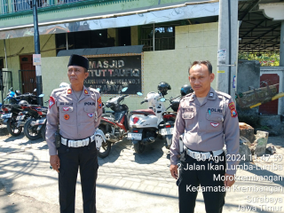 Polsek Krembangan Laksanakan Patroli dan Pengawasan Sholat Jum'at di Masjid Al Ikhlas