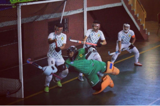 Anggota Polres Gresik Atlet Cabor Hockey Indoor Jatim Raih Perunggu PON XXI