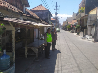 Patroli Harkamtibmas Polsek Semampir di Jalan Petukangan Sunan Ampel: Situasi Aman dan Terkendali