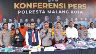 Polresta Malang Kota Berhasil Amankan Komplotan Pencuri Modus Gembosi Ban Nasabah Bank
