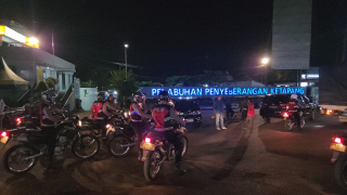 Polresta Banyuwangi Gelar Patroli Skala Besar Jaga Kondusifitas Masa Pilkada 2024