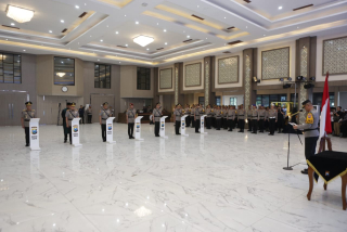 Pimpin Sertijab PJU, Kapolda Jatim Resmikan Direktorat Reserse Siber