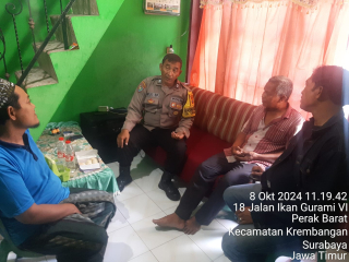 Bhabinkamtibmas Perak Barat Sambangi Warga dan Berikan Himbauan Kamtibmas
