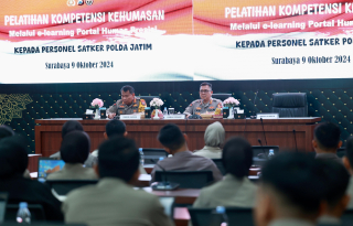 Kabag Penum Divhumas Polri Pimpin Pelaksanaan E Learning Kehumasan di Polda Jatim