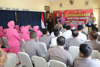 Kapolres Pelabuhan Tanjung Perak Tegaskan Netralitas Polri dan ASN dalam Pilkada Serentak 2024