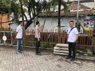 Personel Polsek Semampir Lakukan Patroli dan Pengecekan Kampung Tangguh Ketahanan Pangan