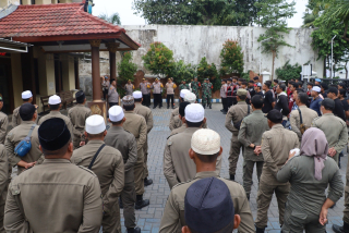 Polres Pelabuhan Tanjung Perak Amankan Kegiatan Haul Akbar 2025 di Pondok Pesantren Assalafi Al-Fitroh