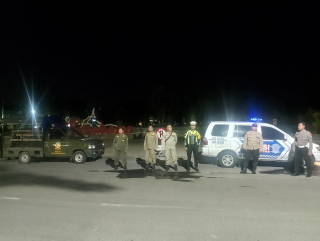 Patroli Antisipasi 3C, Personil Polsek Kenjeran Lakukan Pemantauan di Sentra Ikan Bulak