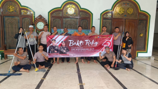 Spirit Bhayangkara di Rumah Ibadah: Aksi Bakti Religi Polsek Semampir