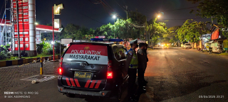 Polsek Asemrowo Gelar Patroli Mobile Antisipasi 3C dan Balap Liar di Seputaran Jalan Dupak dan Genting