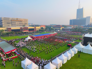 Soliditas Polda Jatim Bersama TNI dan Forkopimda Olahraga Bersama Sambut Hari Bhayangkara ke -79