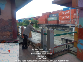 Patroli Pemantauan Debit Air, Polsek Asemrowo Antisipasi Banjir di Pintu Balong II