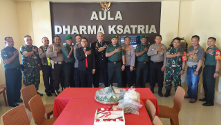 Syukuran Hari Bhayangkara ke-79 di Polsek Pabean Cantikan Berlangsung Khidmat dan Penuh Keakraban