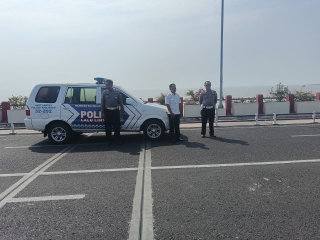 Patroli Harkamtibmas di Wilayah Kenjeran, Antisipasi 3C dan Pemantauan Situasi Pantai