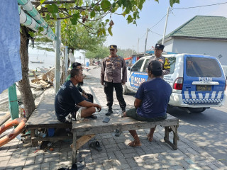 Patroli Dialogis Polsek Kenjeran Bersama Nelayan Kejawan Lor
