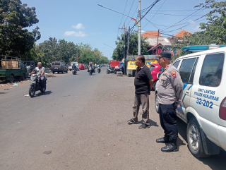 Patroli Kewilayahan Polsek Kenjeran Jaga Kondusivitas di Jalan Platuk Donomulyo