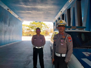 Polsek Kenjeran Intensifkan Patroli Keamanan di Kawasan Underpass Jembatan Suramadu untuk Antisipasi Kerawanan 3C