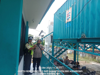 Personel Polsek Asemrowo Laksanakan Patroli Dialogis di Gudang PLN Tambak Langon