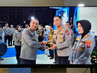Humas Polda Jatim Raih Peringkat 1 Nominasi Keaktifan Video Polri Zona A