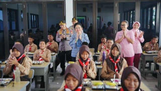 Titiek Soeharto: Terima Kasih Kapolri Sudah Ikut Perbaiki Pendidikan di Indonesia