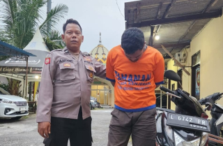 Gerak Cepat Polsek Kenjeran Amankan Pelaku Curanmor di Kedinding Tengah dari Amukan Massa.
