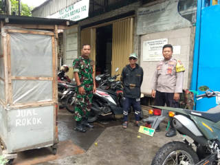 Bhabinkamtibmas Dupak Laksanakan Sambang dan Sampaikan Pesan Kamtibmas kepada Warga