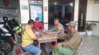 Koordinasi Bhabinkamtibmas Morokrembangan Bersama Ketua RW Imbau Warga Jaga Kamtibmas Selama Bulan Puasa