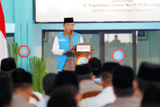 Kapolri di Hadapan Buruh: Satukan Tekad dan Barisan untuk Wujudkan Indonesia Emas 2045!