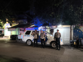 Patroli Polsek Krembangan Antisipasi Kerawanan 3C Menjelang Sahur di Bawah Tol Tambak Asri
