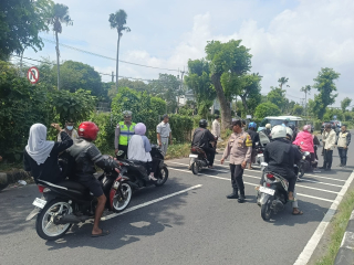 Operasi Kepolisian Gabungan di Pos Suramadu, Petugas Lakukan Pemeriksaan Kendaraan Antisipasi 3C