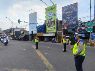 Kawal Aksi May Day 2026, Polres Pelabuhan Tanjung Perak Terjunkan 277 Personel di Jalur Strategis