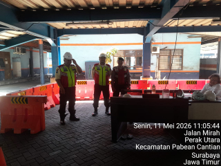Sat Samapta Polres Pelabuhan Tanjung Perak Gelar Patroli Dialogis di Prapat Kurung Utara