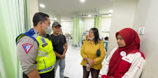 Satlantas Polres Pelabuhan Tanjung Perak Gelar Sosialisasi dan Tatap Muka Tertib Berlalu Lintas
