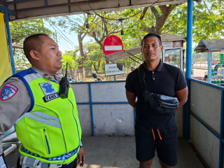 Satlantas Polres Pelabuhan Tanjung Perak Gelar Sosialisasi Tatap Muka Tertib Berlalu Lintas