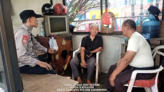 Polsek Asemrowo Gelar Patroli Dialogis di Pergudangan Kalianak, Tekankan Pencegahan 3C