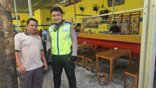 Satlantas Polres Pelabuhan Tanjung Perak Laksanakan Sosialisasi Tatap Muka Tertib Berlalu Lintas