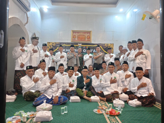 Polsek Krembangan dan MUI Gelar Khotmil Qur'an Bersama untuk Perkuat Keimanan dan Kamtibmas