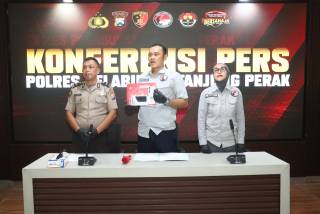 Polres Pelabuhan Tanjung Perak Bongkar Jaringan Sabu, Kurir Gunakan Aplikasi Zangi Terima Perintah Bandar.