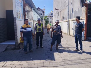 Polsek Semampir Tingkatkan Patroli Harkamtibmas di Jalan Petukangan, Antisipasi Gangguan Keamanan