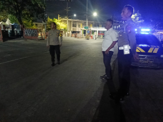 Polsek Kenjeran Laksanakan Patroli Harkamtibmas Polsek Kenjeran, Antisipasi Aksi 3C di Jalan Kyai Tambak Deres