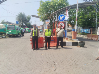Polsek Semampir Tingkatkan Patroli Harkamtibmas di Kawasan Wisata Religi Sunan Ampel