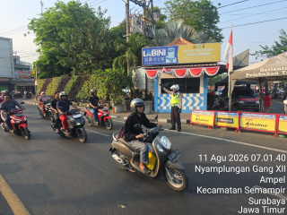 Satlantas Polres Pelabuhan Tanjung Perak Tindak Pelanggaran Rambu Jam Larangan di Kalianak dan Karang Tembok