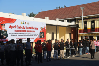 Polres Pelabuhan Tanjung Perak Gelar Apel Sabuk Kamtibmas dalam Rangka Dialog Kebangsaan
