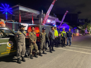 Polsek Semampir Bersama Satpol PP Patroli Harkamtibmas di Jalan Bulaksari, Antisipasi Tawuran dan 3C