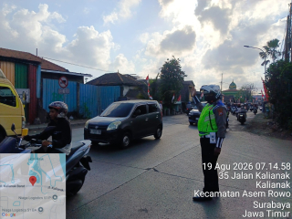 Satlantas Polres Pelabuhan Tanjung Perak Tertibkan Pelanggaran Rambu Larangan di Kalianak dan Karang Tembok