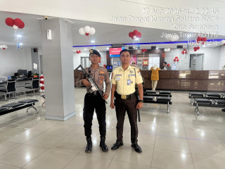 Sat Samapta Polres Pelabuhan Tanjung Perak Amankan Obviter Bank BRI Cabang Tanjung Perak