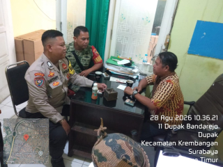 Bhabinkamtibmas Polsek Krembangan Koordinasi dengan Kasi Trantib Kelurahan Dupak