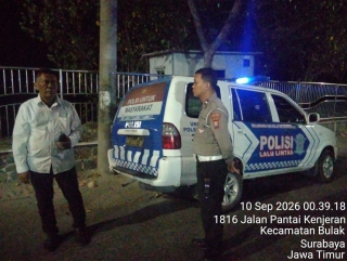 Polsek Kenjeran Gelar Patroli Blue Light di Pantai Batu-Batu, Antisipasi 3C