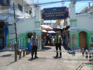 Polsek Semampir Patroli Harkamtibmas di Wisata Religi Sunan Ampel, Antisipasi 3C